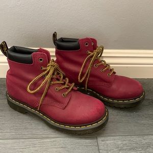 Used but good condition burgundy/maroon doc martens!